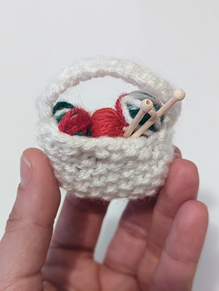 Yarnball Sack Ornament: Christmas-y (click for options)