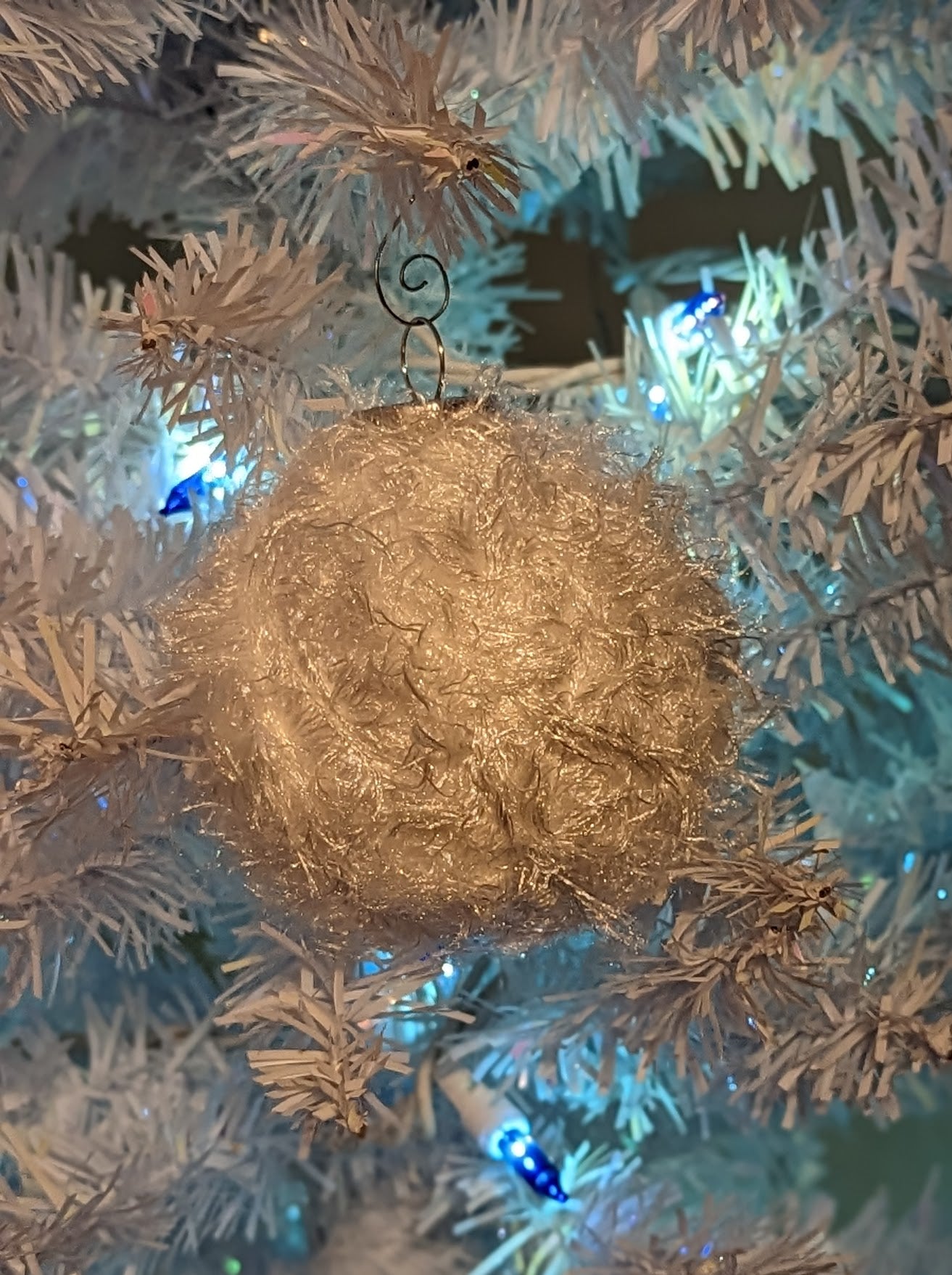 Yarnball Ornament (click for options)